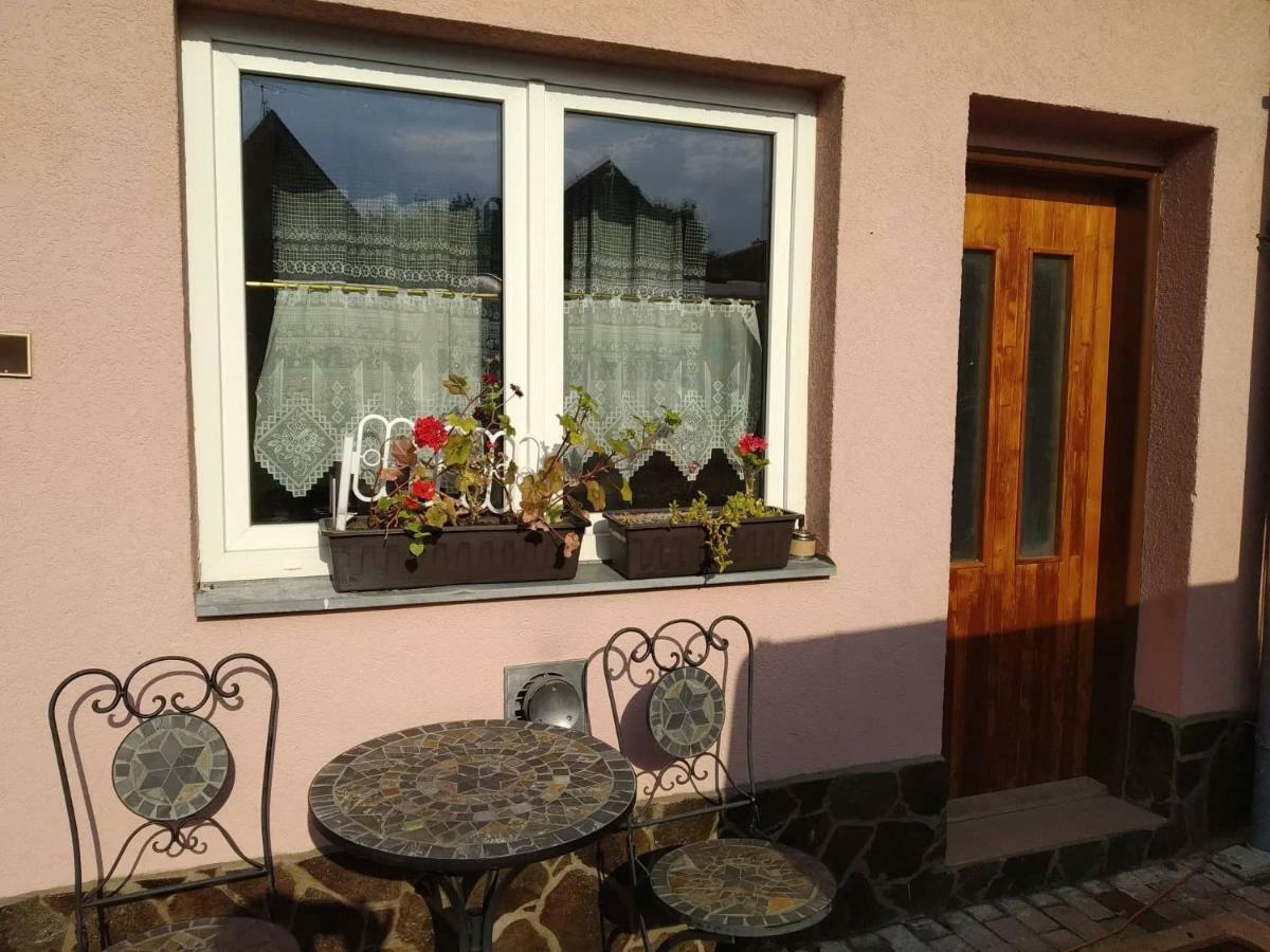Apartmán Gabika na Záhorí Apartamento Malacky Exterior foto
